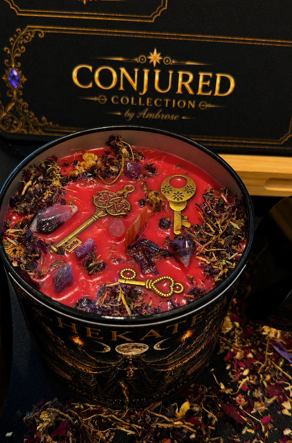 Hekate Crossroads Candle | 11 oz Spelled Candle