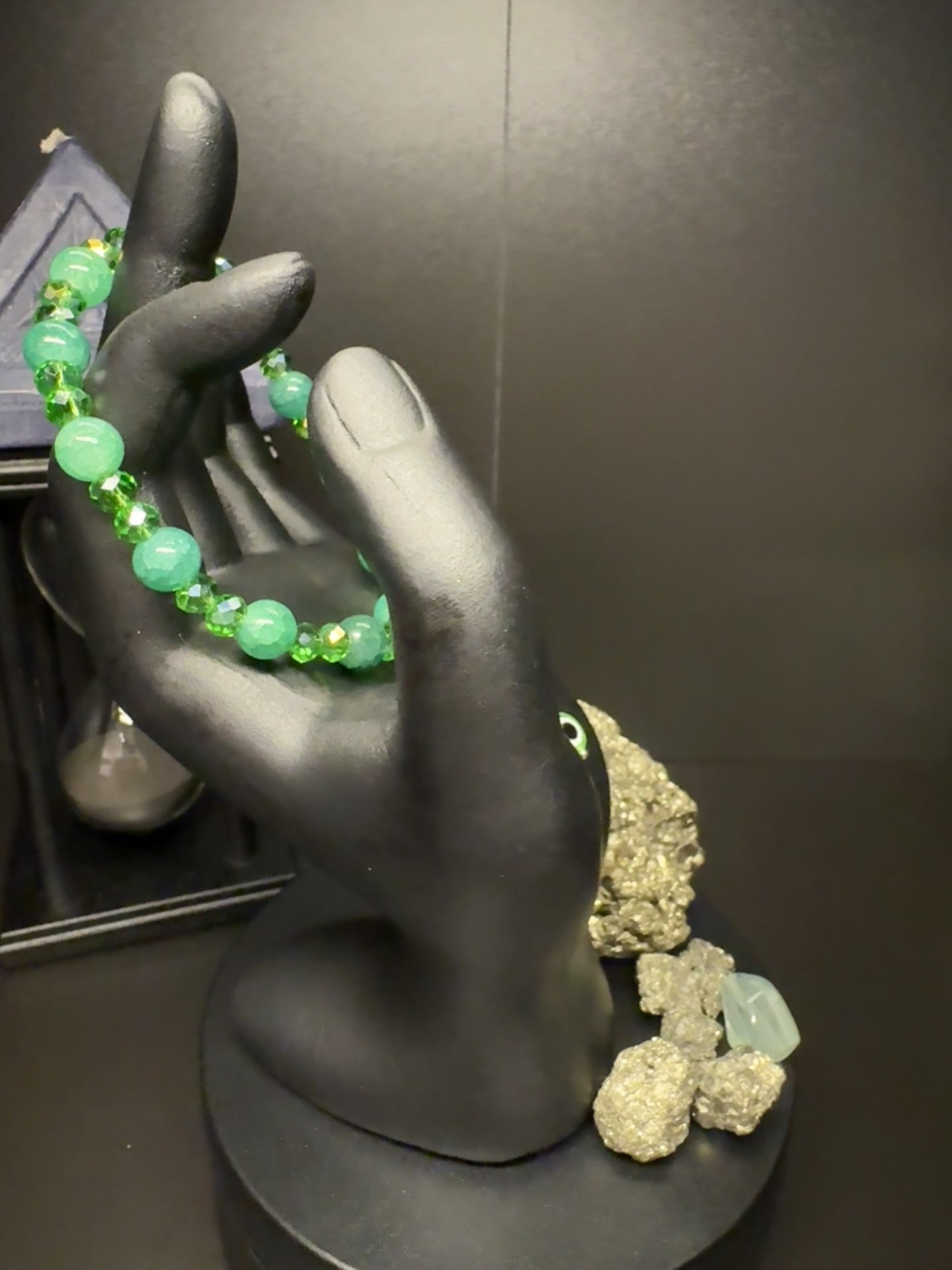 Emerald Ward of Prosperity